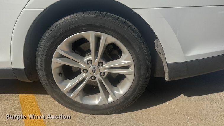 image for item EU6220 2015 Ford Taurus 