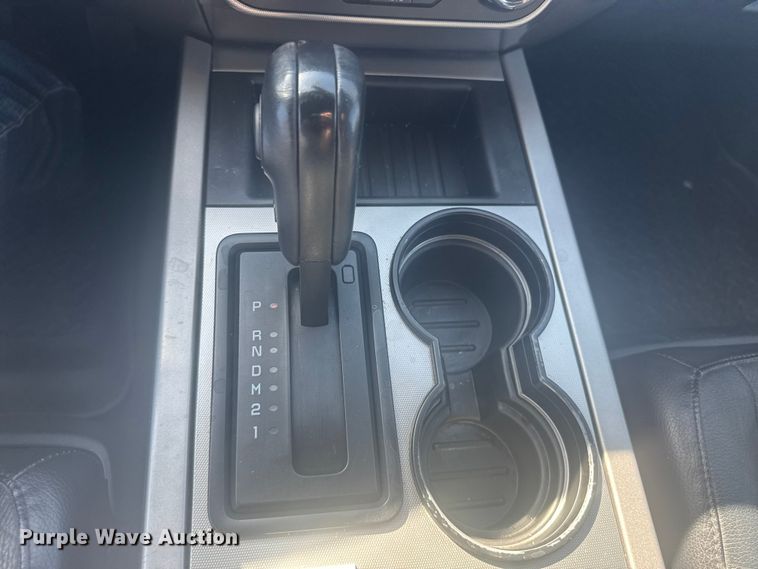 image for item EU6221 2017 Ford Expedition EL SUV