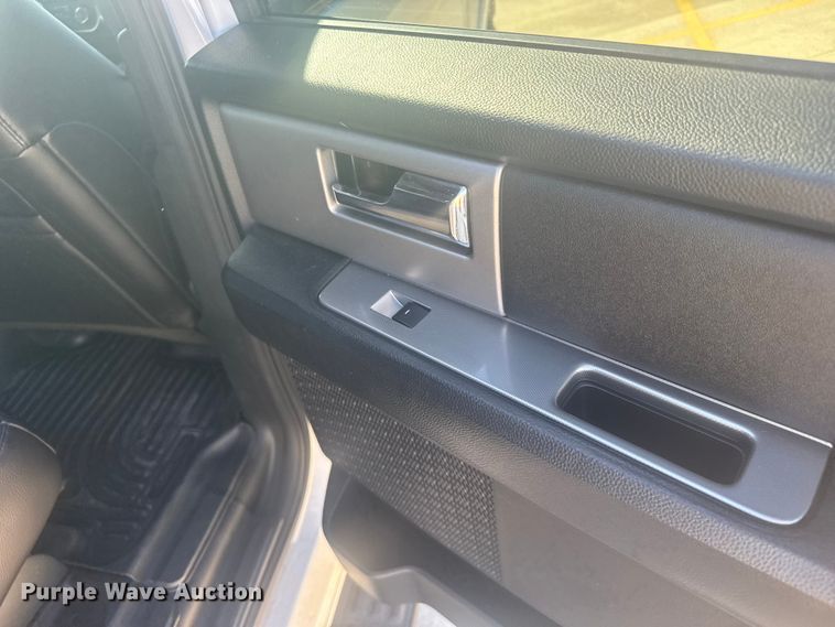 image for item EU6221 2017 Ford Expedition EL SUV