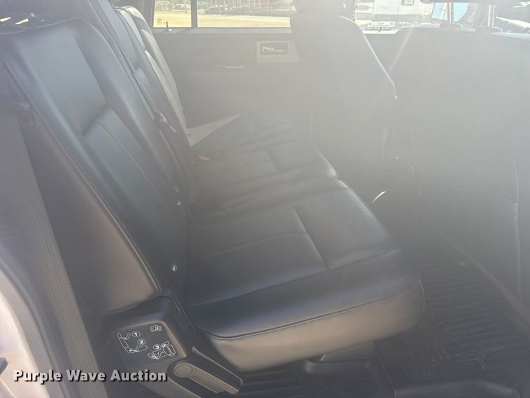 image for item EU6221 2017 Ford Expedition EL SUV