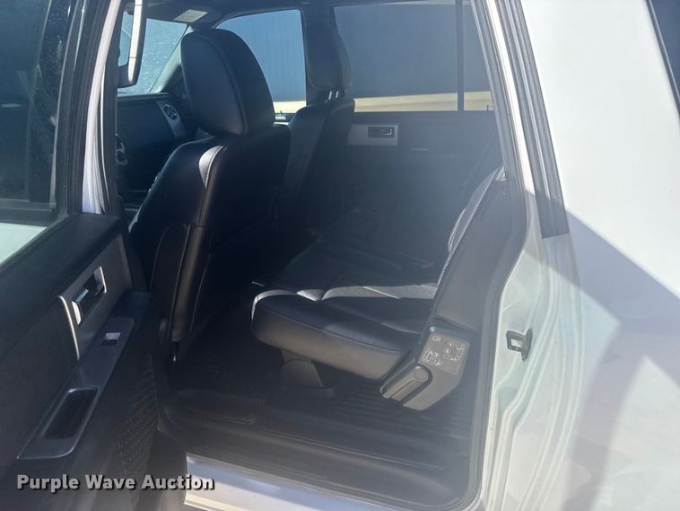 image for item EU6221 2017 Ford Expedition EL SUV