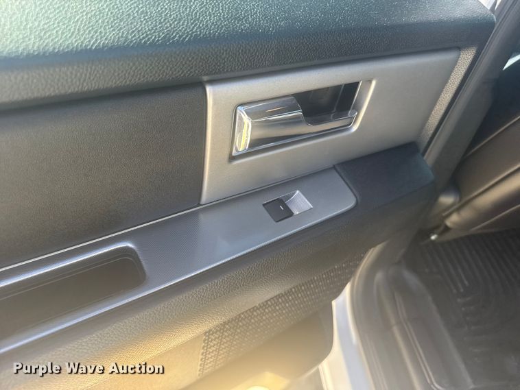 image for item EU6221 2017 Ford Expedition EL SUV