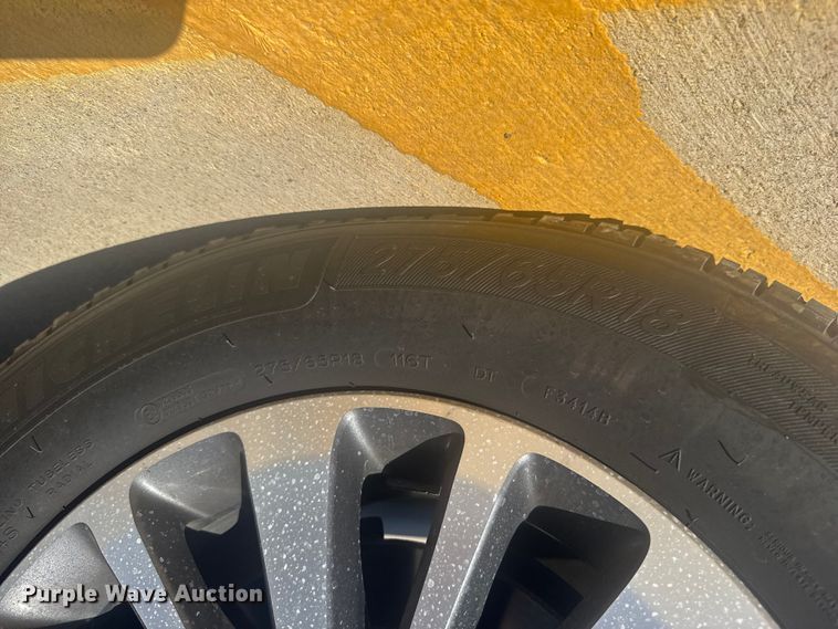 image for item EU6221 2017 Ford Expedition EL SUV