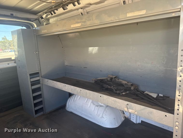 image for item EU6222 2014 Chevrolet Express 1500 van