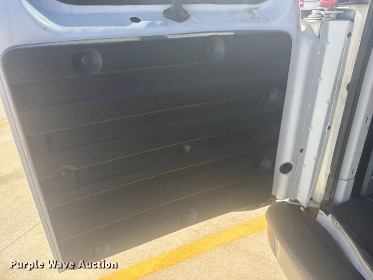 image for item EU6222 2014 Chevrolet Express 1500 van