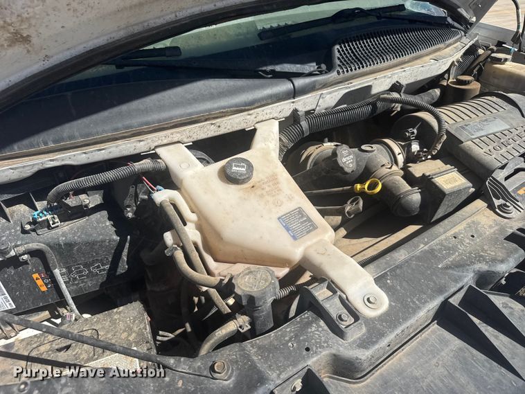 image for item EU6222 2014 Chevrolet Express 1500 van