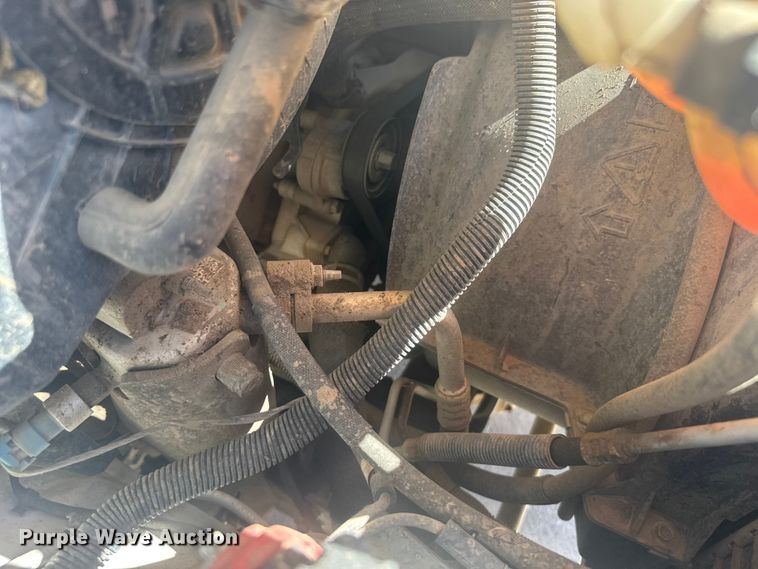 image for item EU6222 2014 Chevrolet Express 1500 van