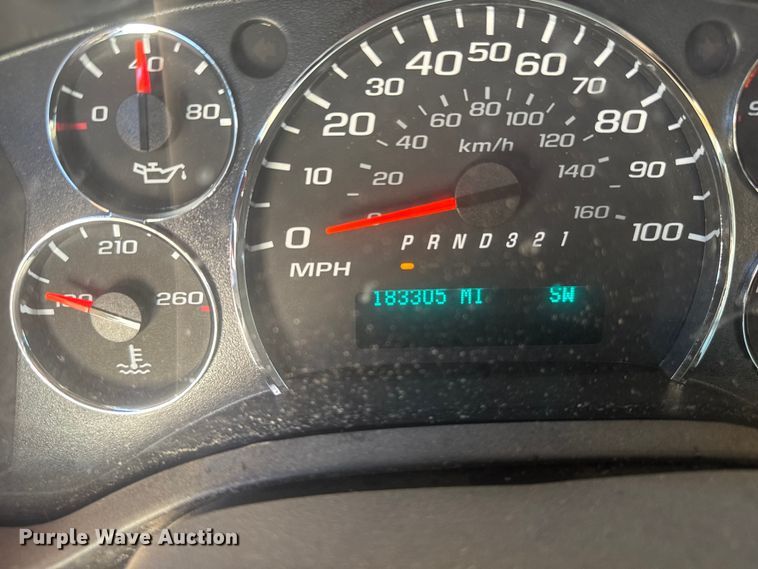 image for item EU6222 2014 Chevrolet Express 1500 van