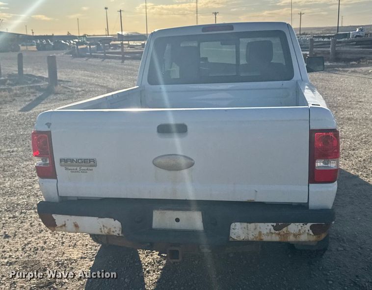 image for item EU6223 2010 Ford Ranger XLT SuperCab pickup truck