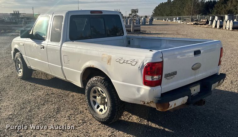 image for item EU6223 2010 Ford Ranger XLT SuperCab pickup truck