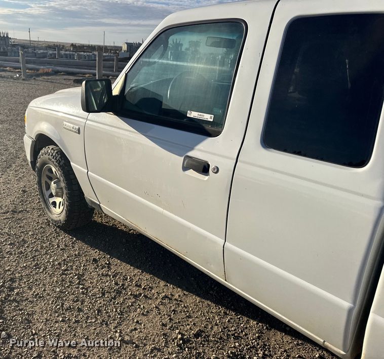 image for item EU6223 2010 Ford Ranger XLT SuperCab pickup truck