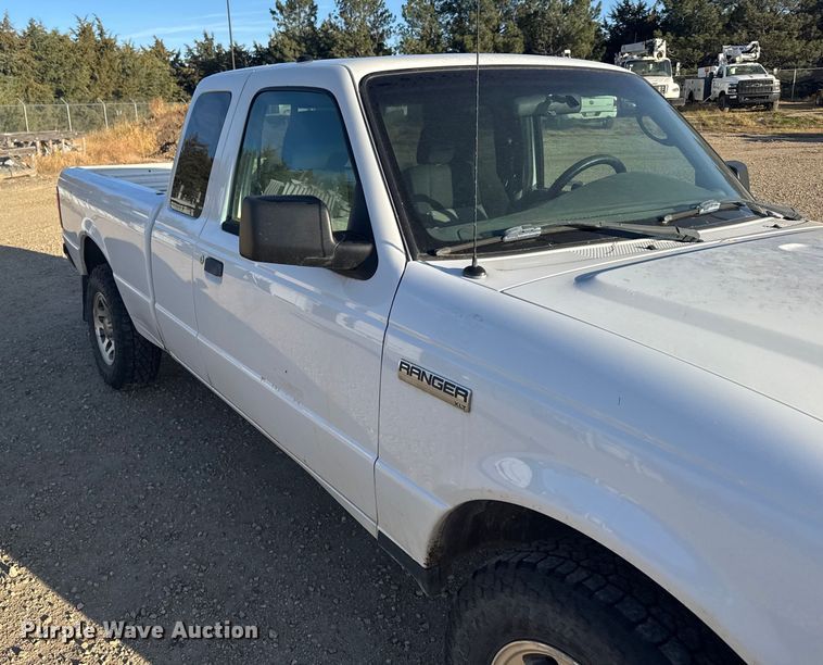 image for item EU6223 2010 Ford Ranger XLT SuperCab pickup truck