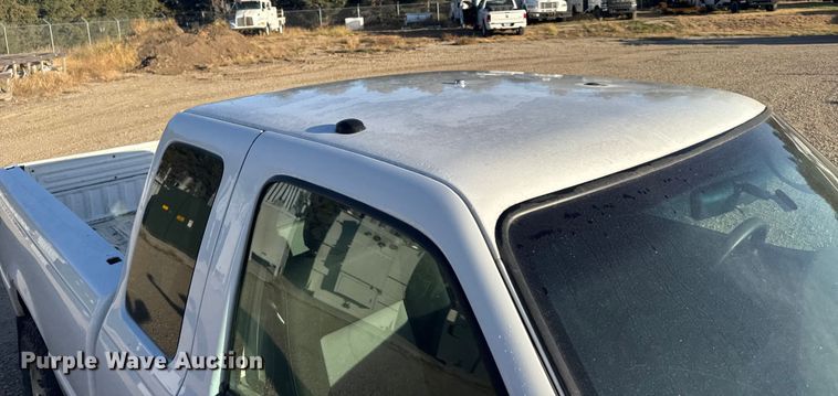 image for item EU6223 2010 Ford Ranger XLT SuperCab pickup truck