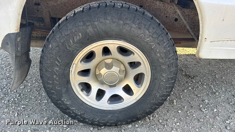 image for item EU6223 2010 Ford Ranger XLT SuperCab pickup truck