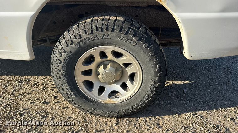 image for item EU6223 2010 Ford Ranger XLT SuperCab pickup truck