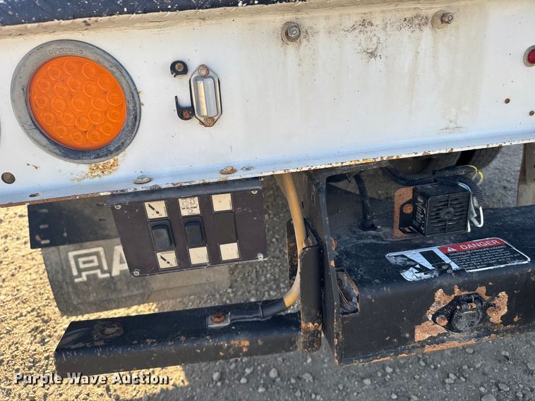 image for item EU6224 2016 Ford F550 Super Duty XL bucket truck