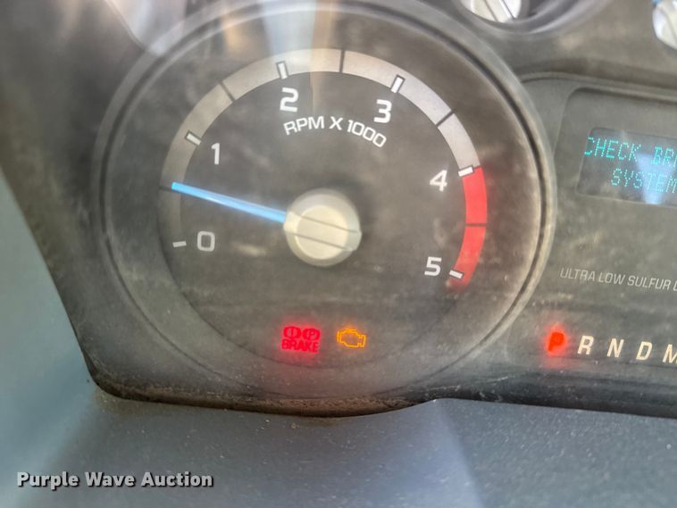 image for item EU6224 2016 Ford F550 Super Duty XL bucket truck