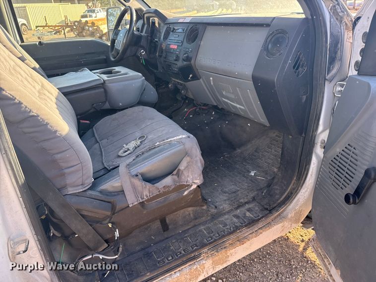 image for item EU6224 2016 Ford F550 Super Duty XL bucket truck