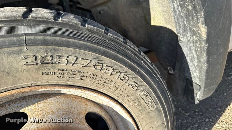 image for item EU6224 2016 Ford F550 Super Duty XL bucket truck