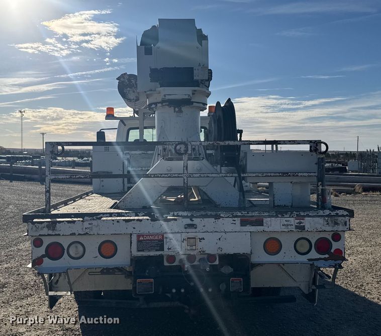 image for item EU6225 2014 Freightliner Business Class M2 digger derrick truck