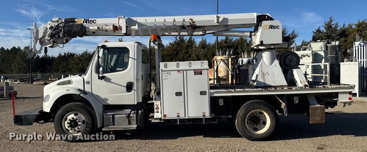 image for item EU6225 2014 Freightliner Business Class M2 digger derrick truck