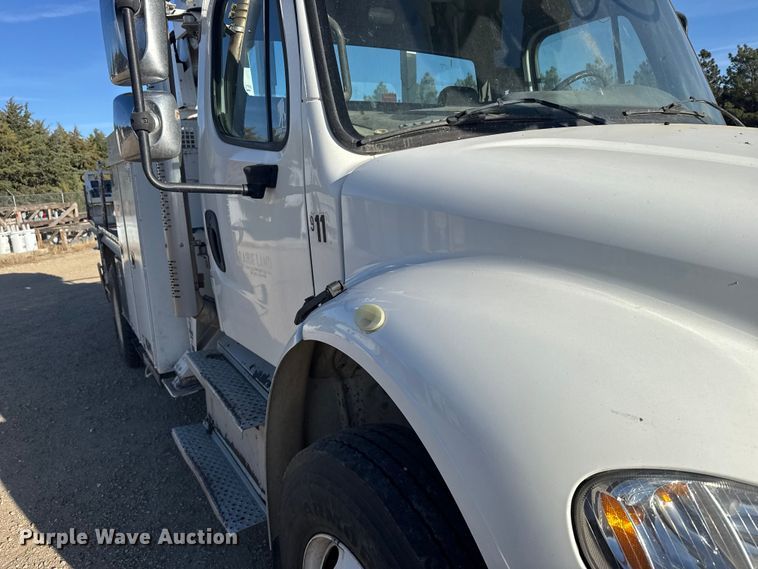 image for item EU6225 2014 Freightliner Business Class M2 digger derrick truck