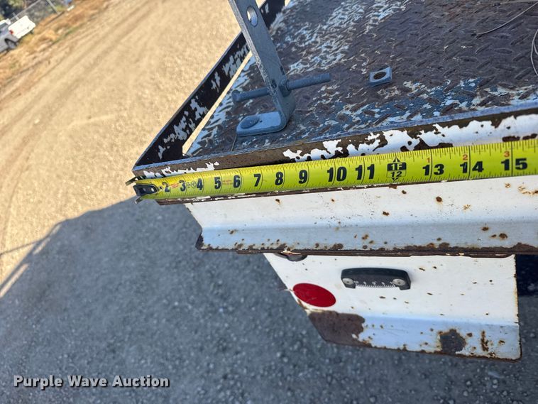 image for item EU6225 2014 Freightliner Business Class M2 digger derrick truck