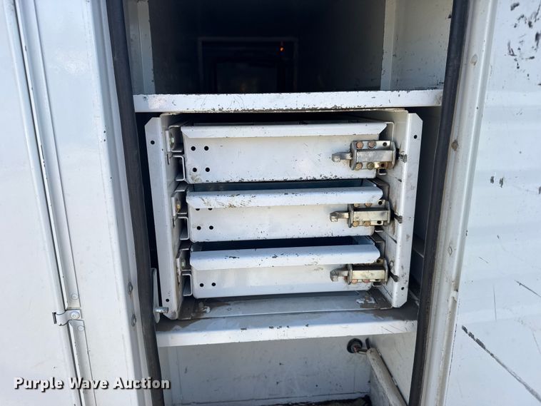 image for item EU6225 2014 Freightliner Business Class M2 digger derrick truck