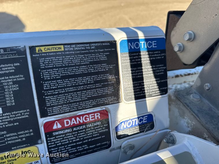 image for item EU6225 2014 Freightliner Business Class M2 digger derrick truck