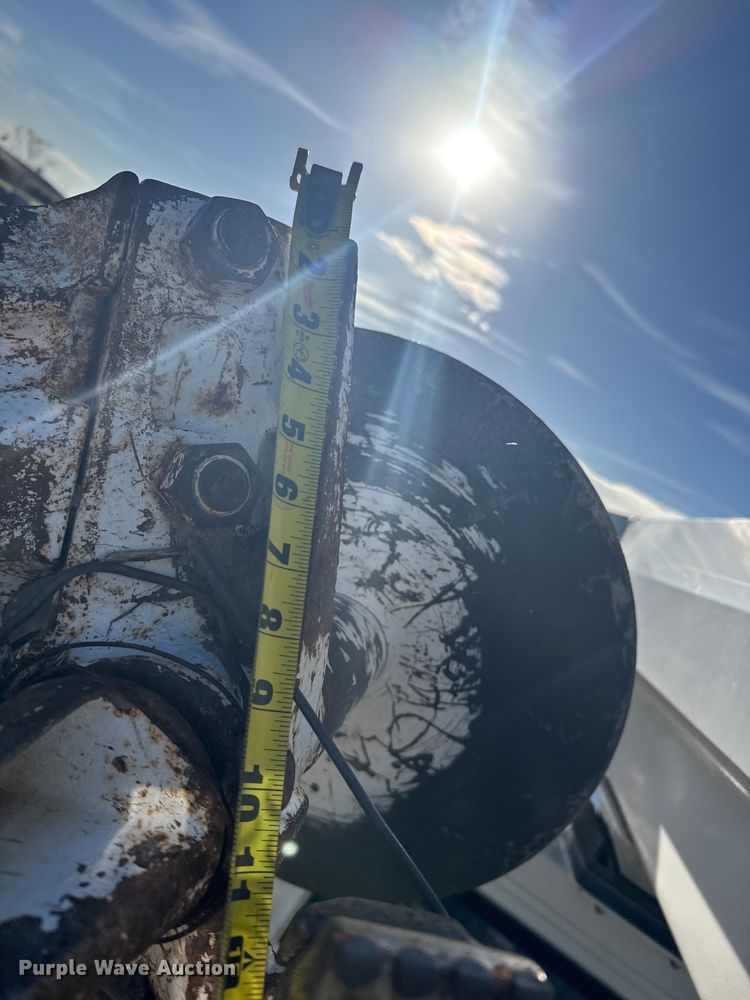 image for item EU6225 2014 Freightliner Business Class M2 digger derrick truck