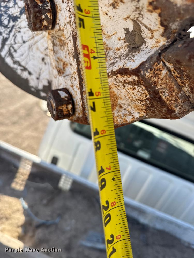 image for item EU6225 2014 Freightliner Business Class M2 digger derrick truck