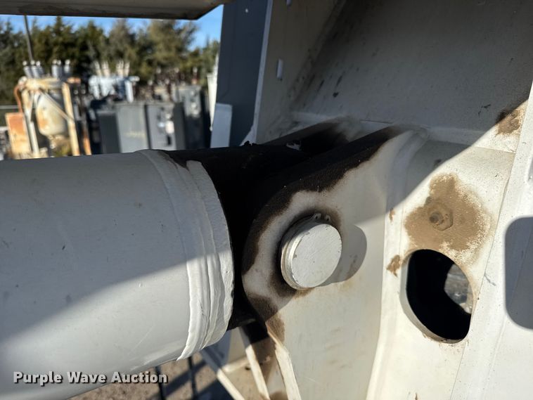 image for item EU6225 2014 Freightliner Business Class M2 digger derrick truck