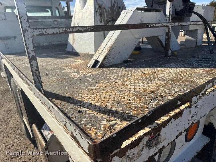 image for item EU6225 2014 Freightliner Business Class M2 digger derrick truck