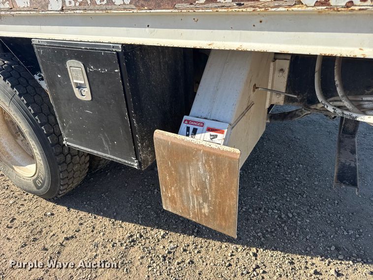 image for item EU6225 2014 Freightliner Business Class M2 digger derrick truck