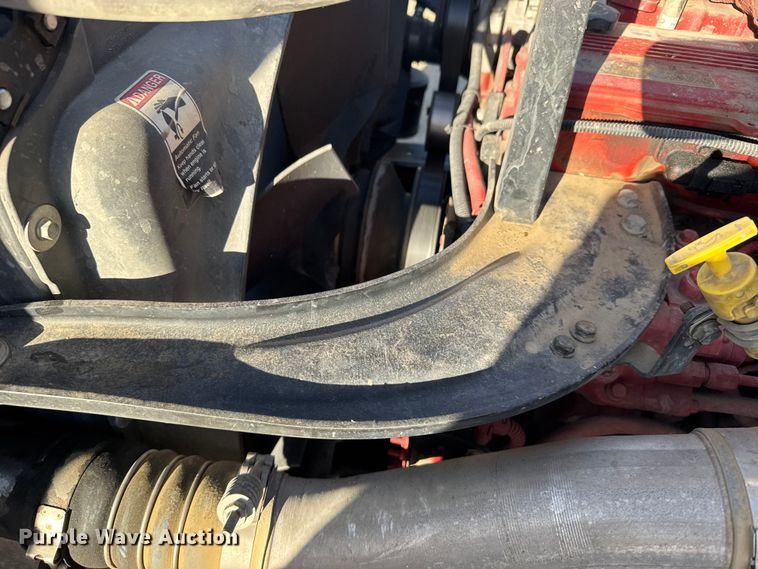 image for item EU6225 2014 Freightliner Business Class M2 digger derrick truck