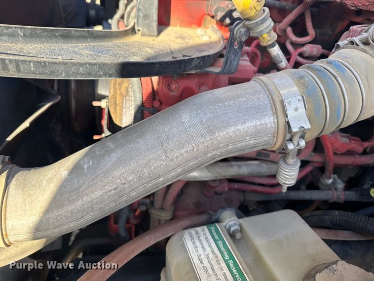 image for item EU6225 2014 Freightliner Business Class M2 digger derrick truck