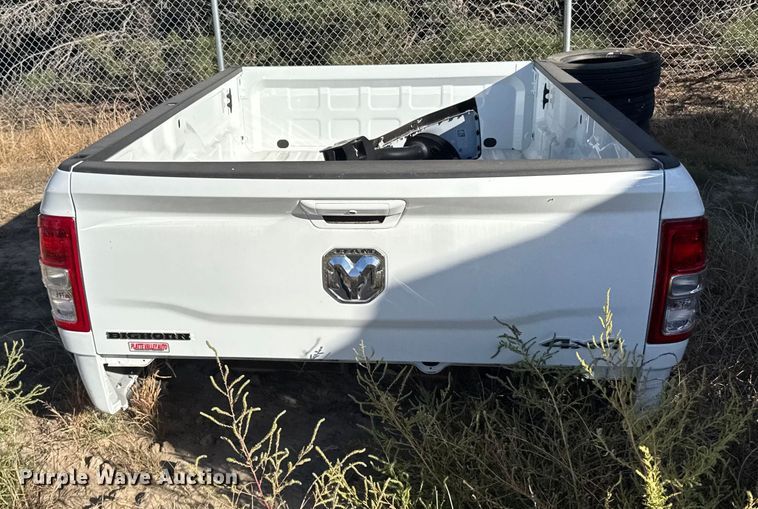 image for item EU6226 Ram pickup truck bed