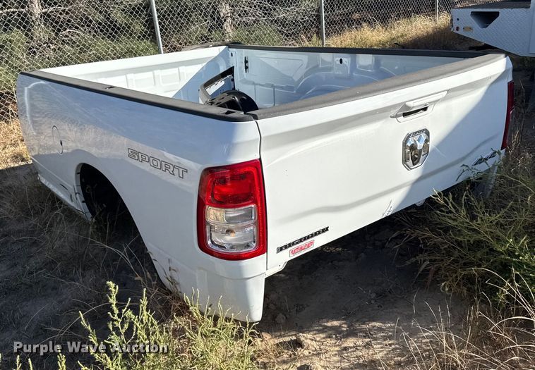 image for item EU6226 Ram pickup truck bed