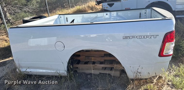 image for item EU6226 Ram pickup truck bed