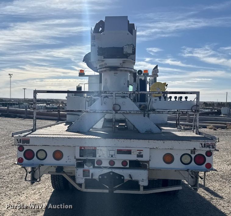 image for item EU6227 2011 Kenworth T3 Series digger derrick truck