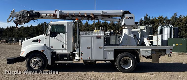 image for item EU6227 2011 Kenworth T3 Series digger derrick truck