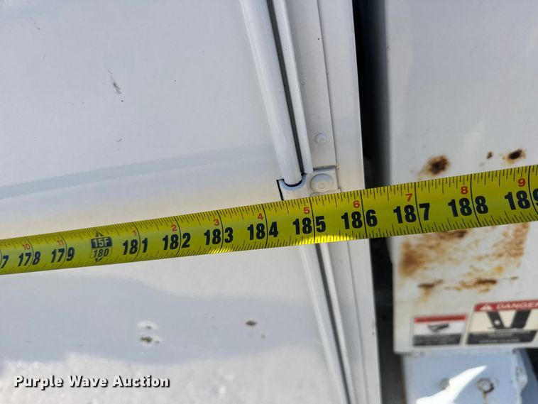 image for item EU6227 2011 Kenworth T3 Series digger derrick truck