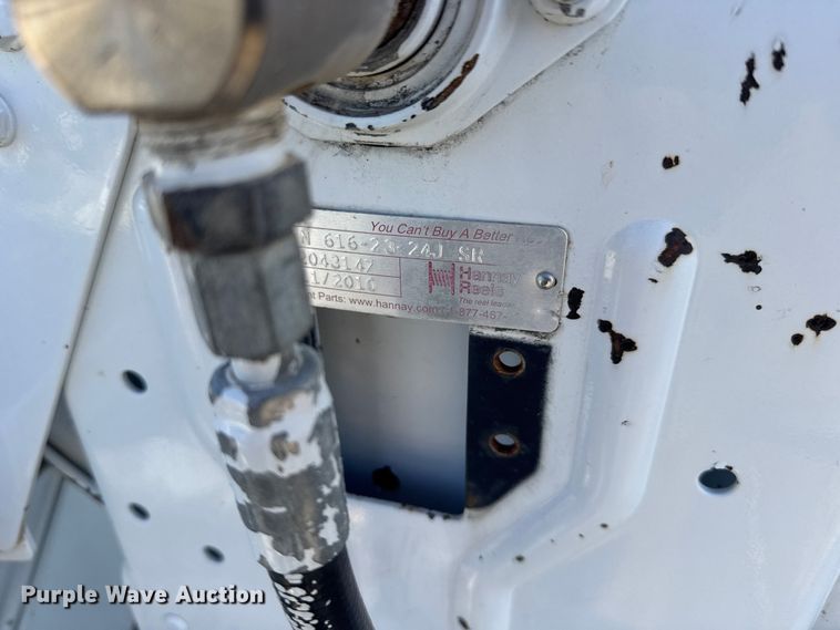 image for item EU6227 2011 Kenworth T3 Series digger derrick truck