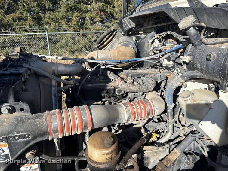 image for item EU6227 2011 Kenworth T3 Series digger derrick truck