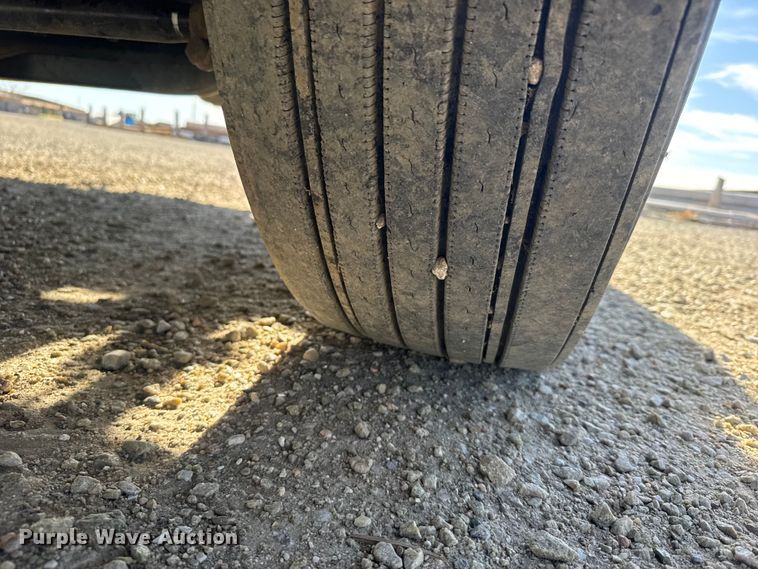 image for item EU6227 2011 Kenworth T3 Series digger derrick truck