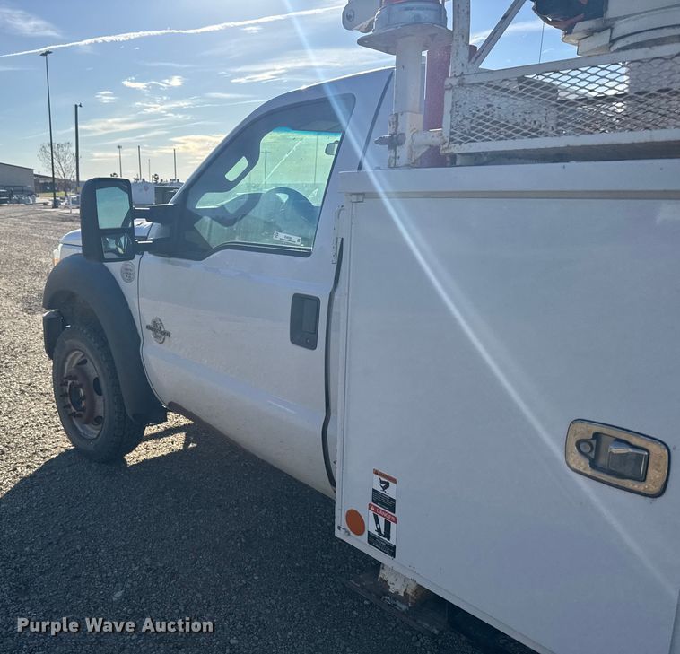 image for item EU6228 2016 Ford F550 Super Duty  bucket truck