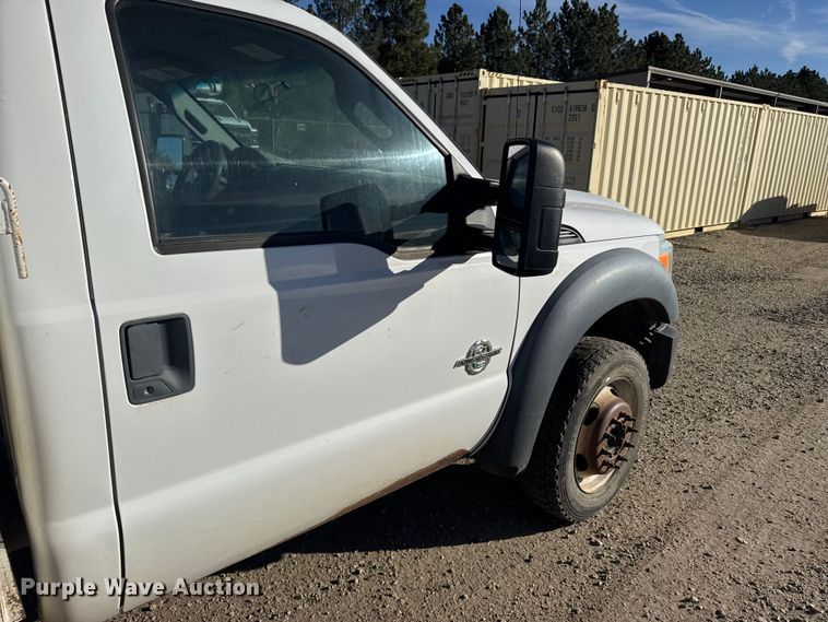 image for item EU6228 2016 Ford F550 Super Duty  bucket truck