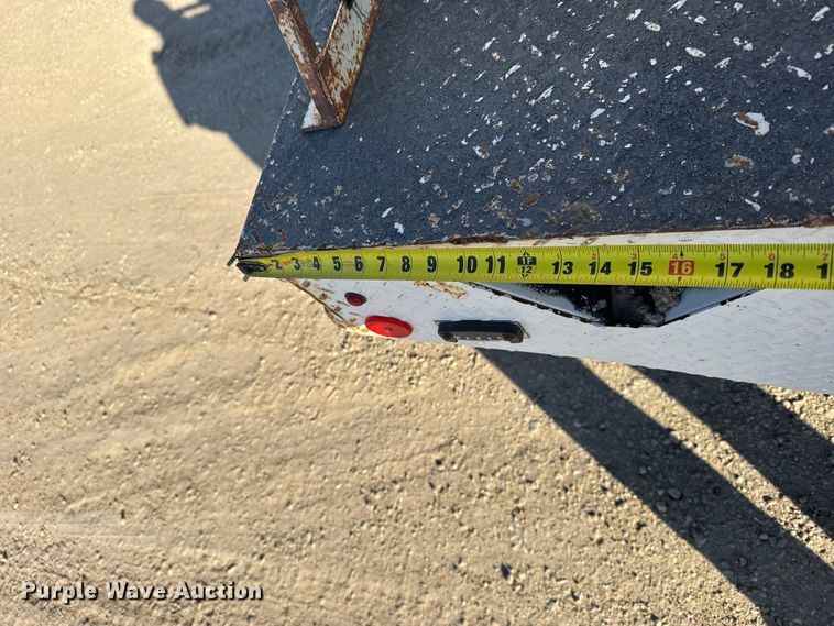 image for item EU6228 2016 Ford F550 Super Duty  bucket truck