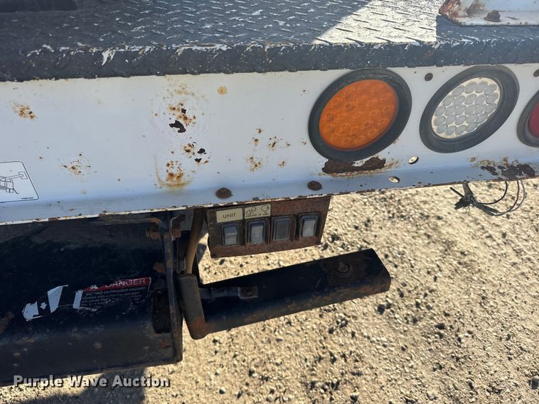 image for item EU6228 2016 Ford F550 Super Duty  bucket truck