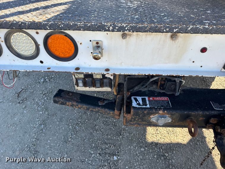 image for item EU6228 2016 Ford F550 Super Duty  bucket truck